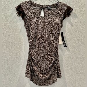 Xoxo Brown/Grey Top Size M Excellent Condition